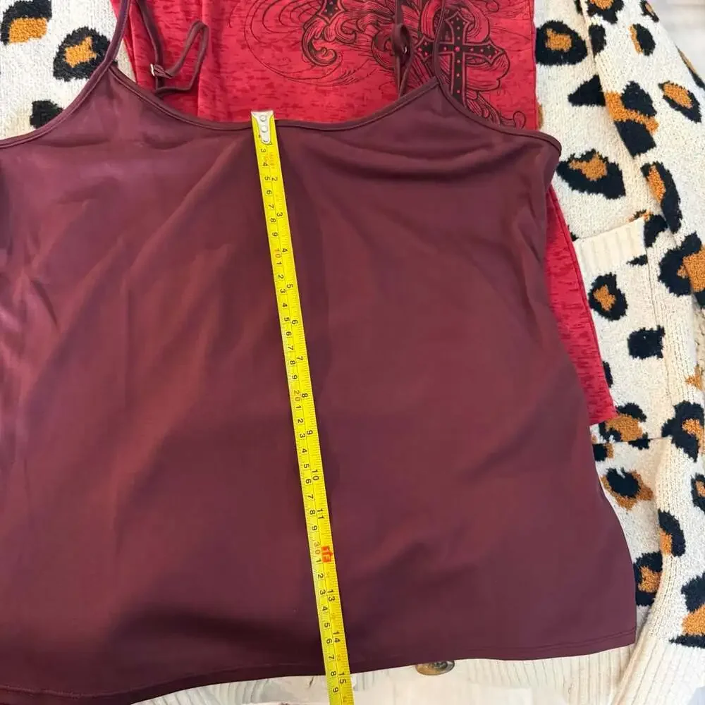 CeCe Cami Size S Burgundy Spaghetti Strap Scoop Neck